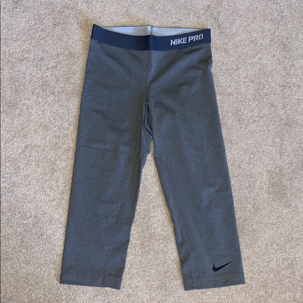 Nike Pro Grey Leggings